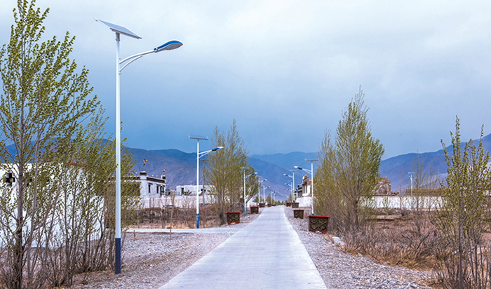 路灯太阳能价格 LED太阳能路灯 九游会j9太阳能